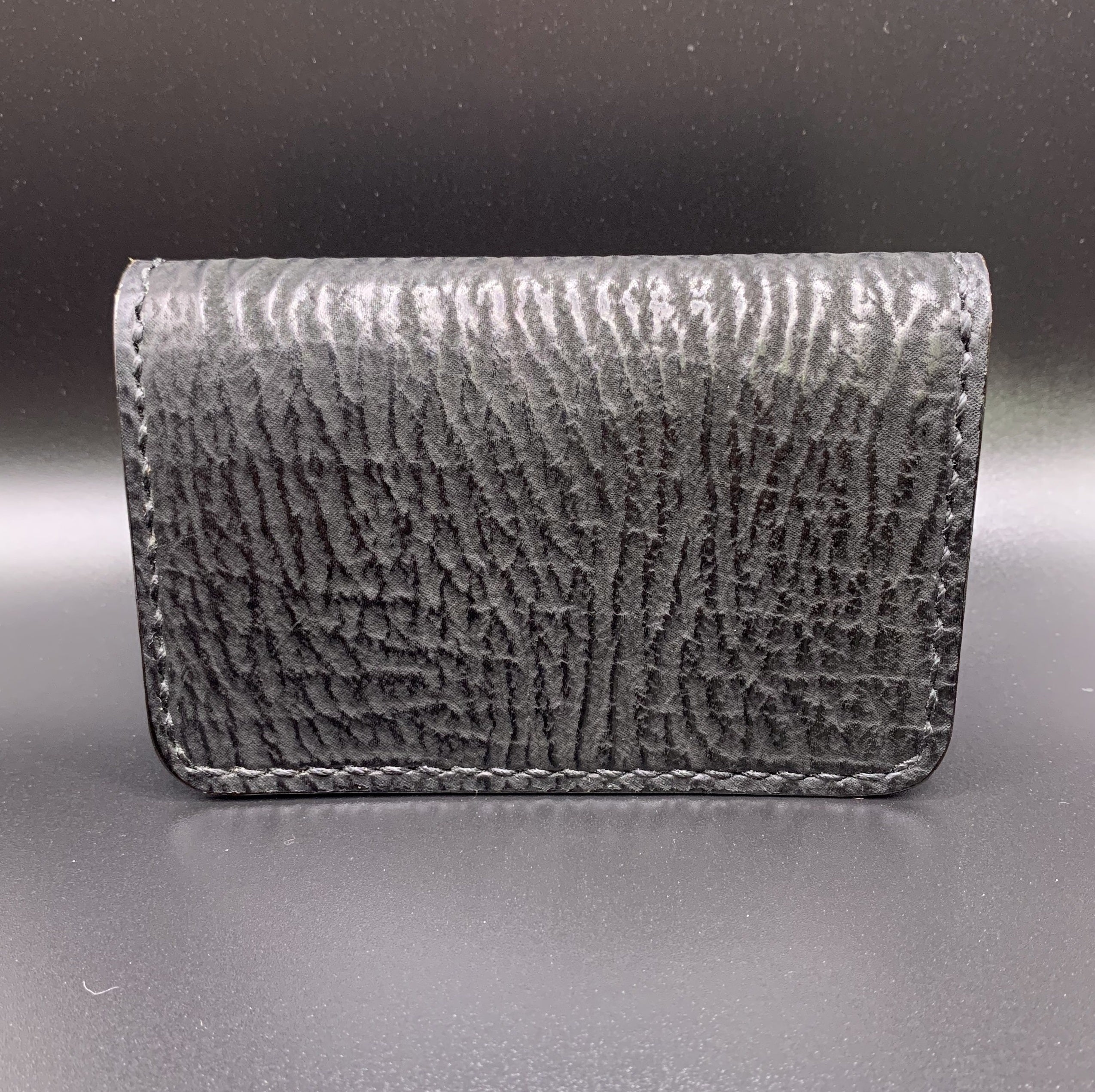 Name Card Holder – RYUKYU SHARK 琉球シャーク 沖縄駆除サメ革専門店